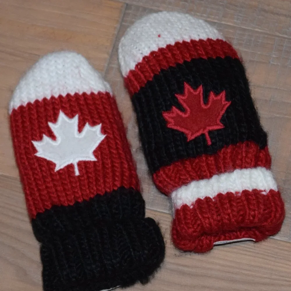 Hudson's Bay Team CANADA OLYMPIC Infant Babies Winter Knit FLEECE LINED MITTENS